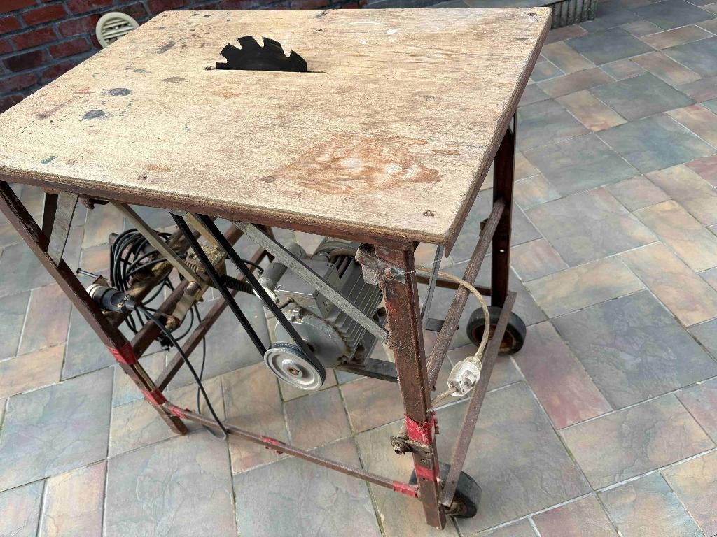 zaagtafel, Ophalen, Gebruikt