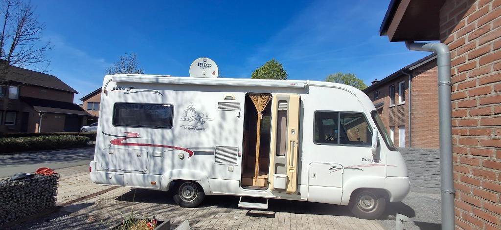 Rapido 985 M Le Randonneur, Caravanes & Camping, Camping-cars, Particulier, jusqu'à 4, Intégral, Rapido, Mercedes, 7 à 8 mètres