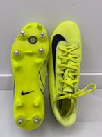 Crampons Nike Mercurial SG 37,5, Enlèvement ou Envoi, Utilisé, Chaussures