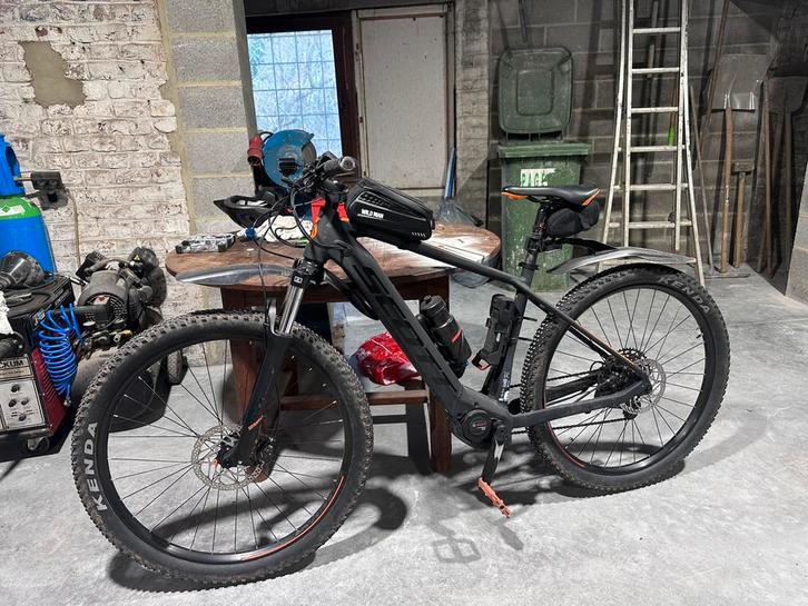 Velo vtt électrique, Vélos & Vélomoteurs, Vélos | Hommes | Vélos de sport & Vélo de randonnée, Comme neuf, Enlèvement