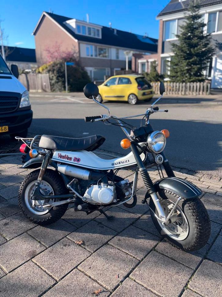 Suzuki RV 50, Fietsen en Brommers, Brommers | Oldtimers, Overige merken, Klasse B (45 km/u), Ophalen of Verzenden
