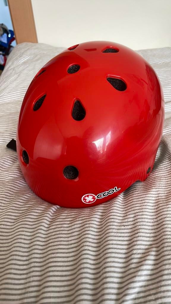 Fietshelm voor kinderen maat medium . Te denderbelle, Ophalen, Zo goed als nieuw