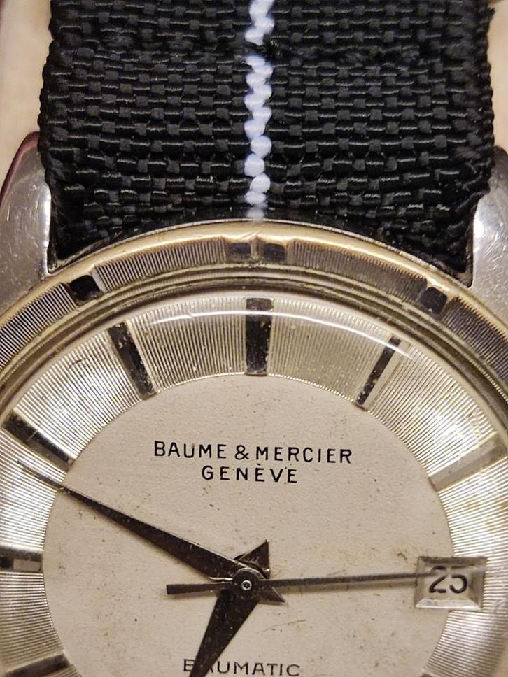 Baume et Mercier automatique, Bijoux, Sacs & Beauté, Montres | Anciennes | Antiquités, Breitling, Enlèvement ou Envoi