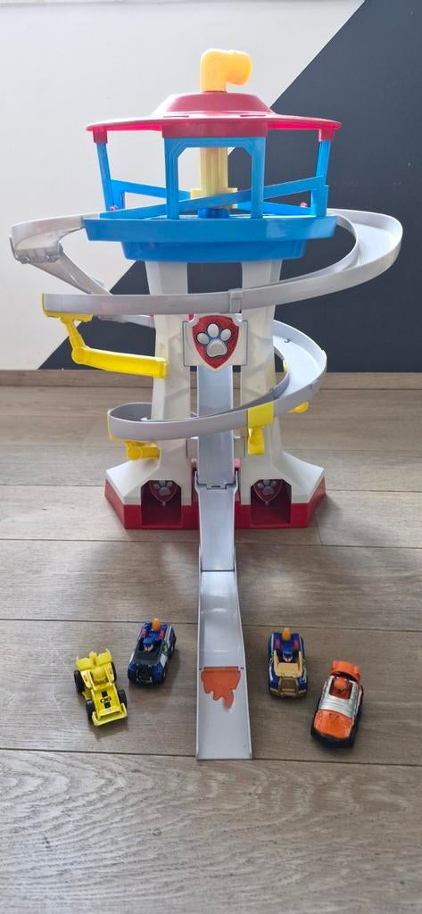 Paw patrol toren, Ophalen, Zo goed als nieuw, Overige aandrijving, Racebaan