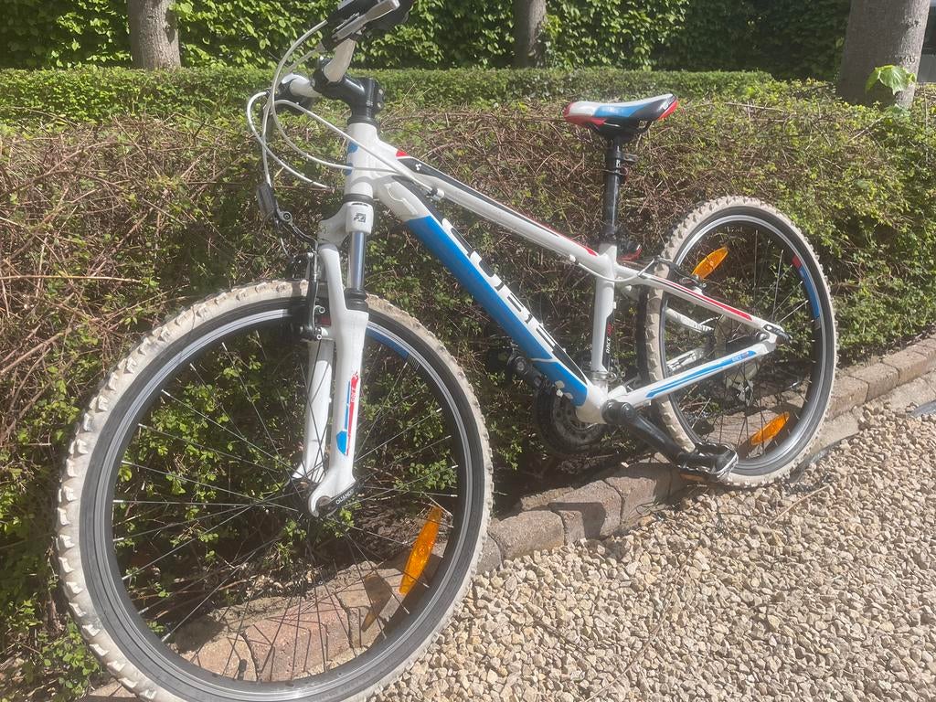 Cube 240 – 24 inch – Ideale MTB voor kids/jeugd, Enlèvement