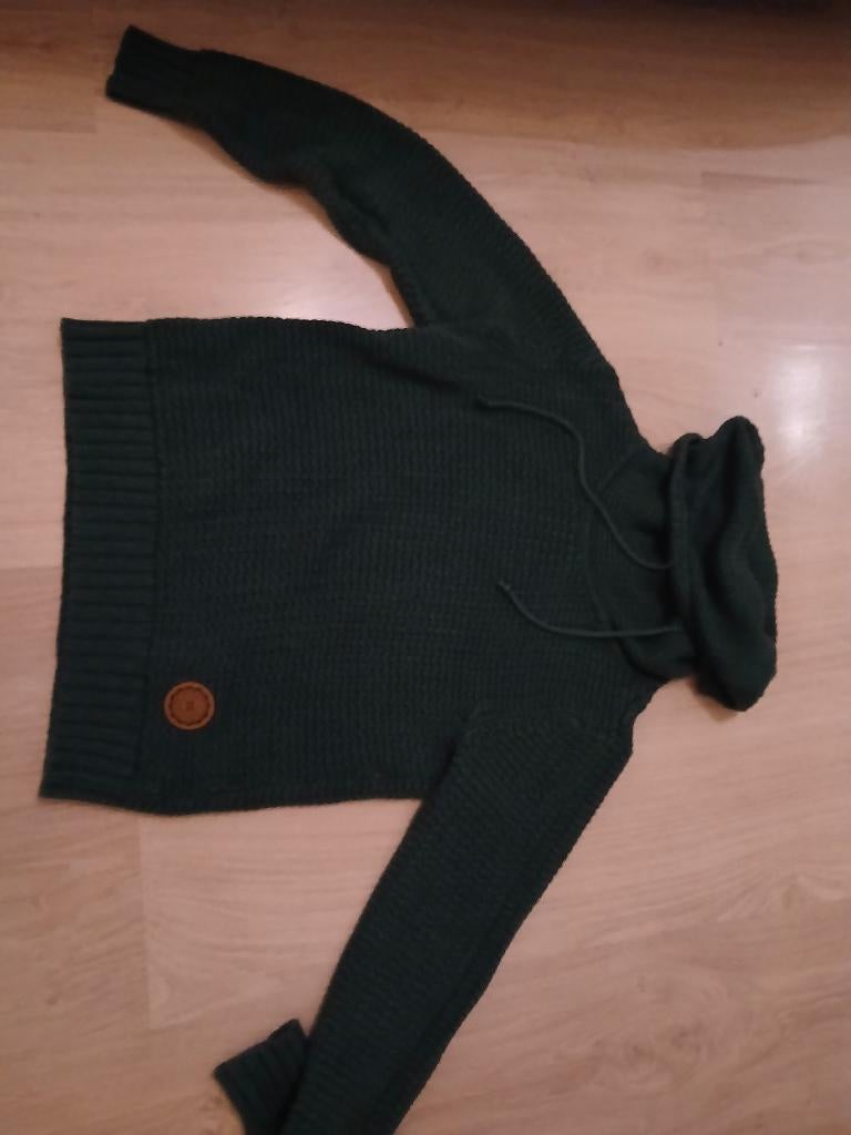 2 truien small, Kleding | Dames, Truien en Vesten, Ophalen of Verzenden, Gedragen, Maat 36 (S), Overige kleuren