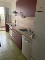 Cuisine complète + Electro ( A petit prix a discuter !), Rouge, Synthétique, Enlèvement, Utilisé