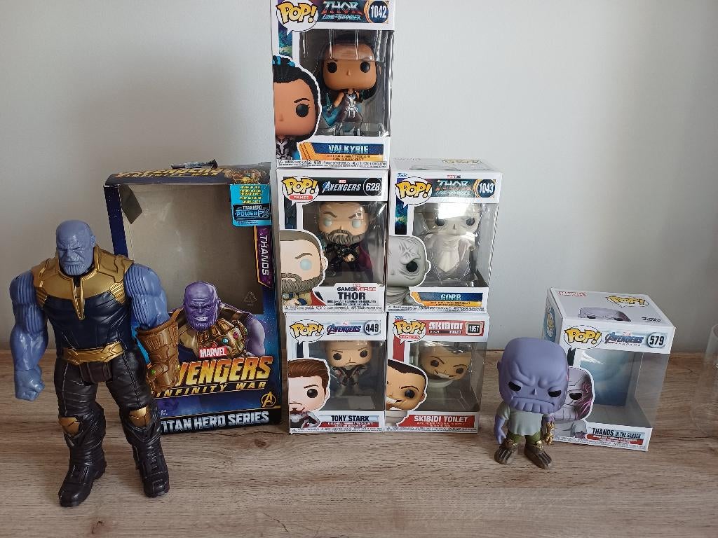 figurines et pop marvel, Enlèvement, Utilisé