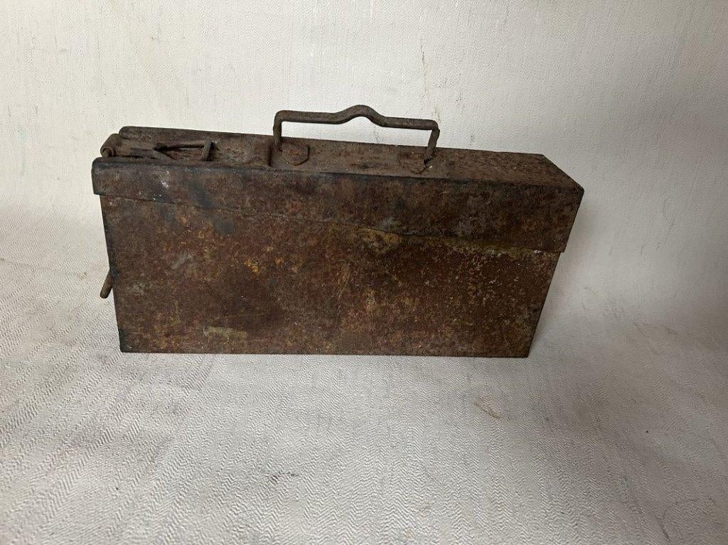 wo2 - Duitse MG Patronenkaste 15/34, Collections, Enlèvement ou Envoi, Armée de terre, Caisse ou Géocache