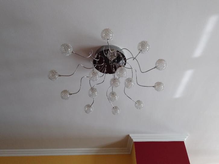 Ensemble de deux grand lustre décoratif., Maison & Meubles, Lampes | Lustres, Comme neuf, Verre, Autres matériaux, Enlèvement