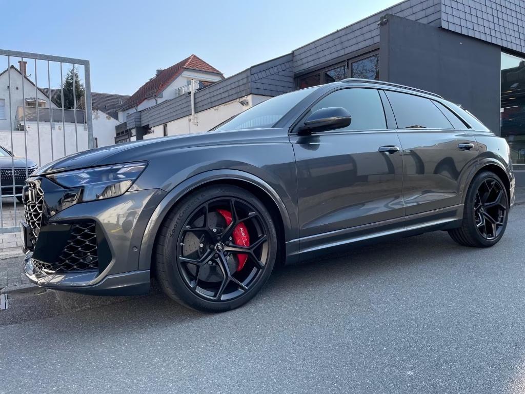 NEW RSQ8 PERF LP 198900€ BLACKP/305/HEAD/PANO/TREKH/23/OLED, Parkeerassistent, 5 zetels, SUV of Terreinwagen, Zilver of Grijs