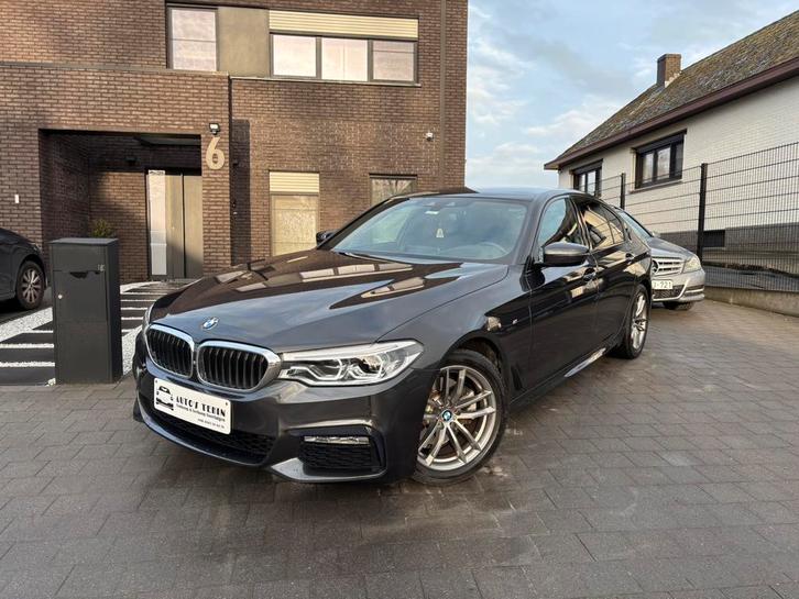 BMW 520d M-Pakket – Head-Up display | 360° camera, Auto's, BMW, Bedrijf, Te koop, 5 Reeks, 360° camera, Airconditioning, Android Auto