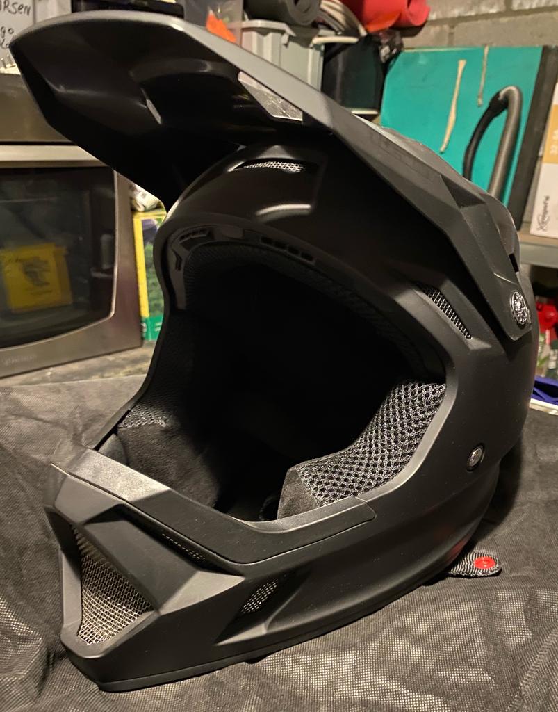 Bmx helm van Kenny + valstukken, Fietsen en Brommers, Ophalen