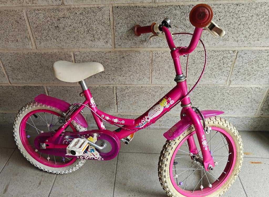 Vélo rose Molly pour fille 16 pouces, Vélos & Vélomoteurs, Frein sur jante, Molly, Enlèvement, Utilisé