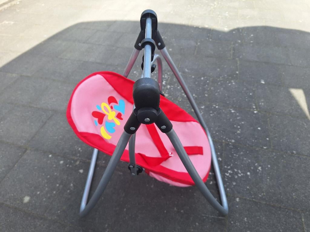 Schommelstoeltje pop, Kinderen en Baby's, Ophalen of Verzenden, Gebruikt, Babypop