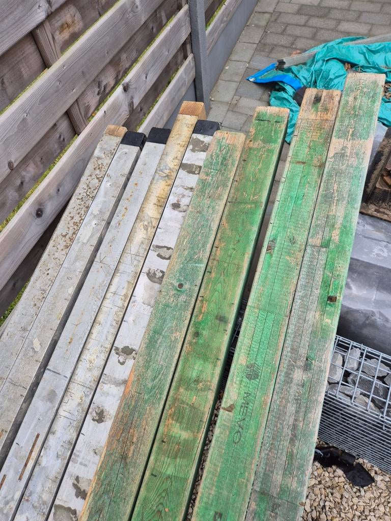 Metser profielen, Enlèvement