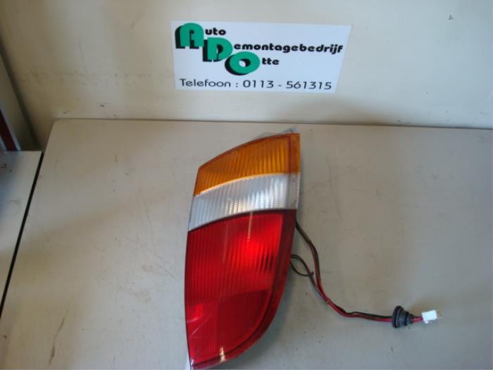 Feu arrière droit d'un Hyundai Atos (Atos Multie 98-), Autos : Pièces & Accessoires, Éclairage, Hyundai, Utilisé, 3 mois de garantie