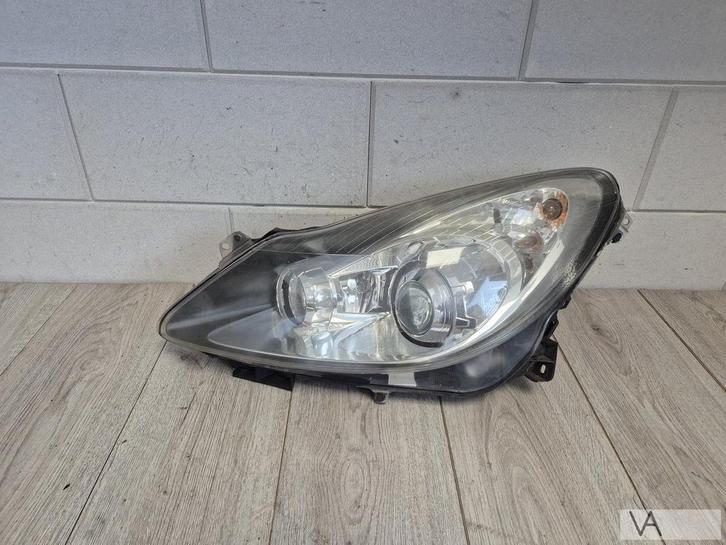 Opel Corsa D 2006 - 2010 koplamp links met AFL 13186385 €100, Auto-onderdelen, Verlichting, Opel, Gebruikt, Ophalen of Verzenden