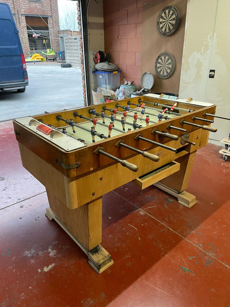 Voetbaltafel/ kicker, Ophalen, Zo goed als nieuw