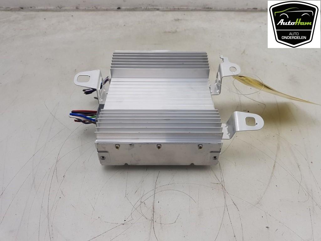 AMPLIFICATEUR AUDIO Tesla Model Y (5YJY) (|150715201B|), Autos : Pièces & Accessoires, Autres pièces automobiles, Autres marques automobiles