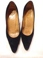 Damesschoenen. Drie paar, maat 38. Jaren 70 - 80, Antiek en Kunst, Antiek | Kleding en Textiel, Verzenden