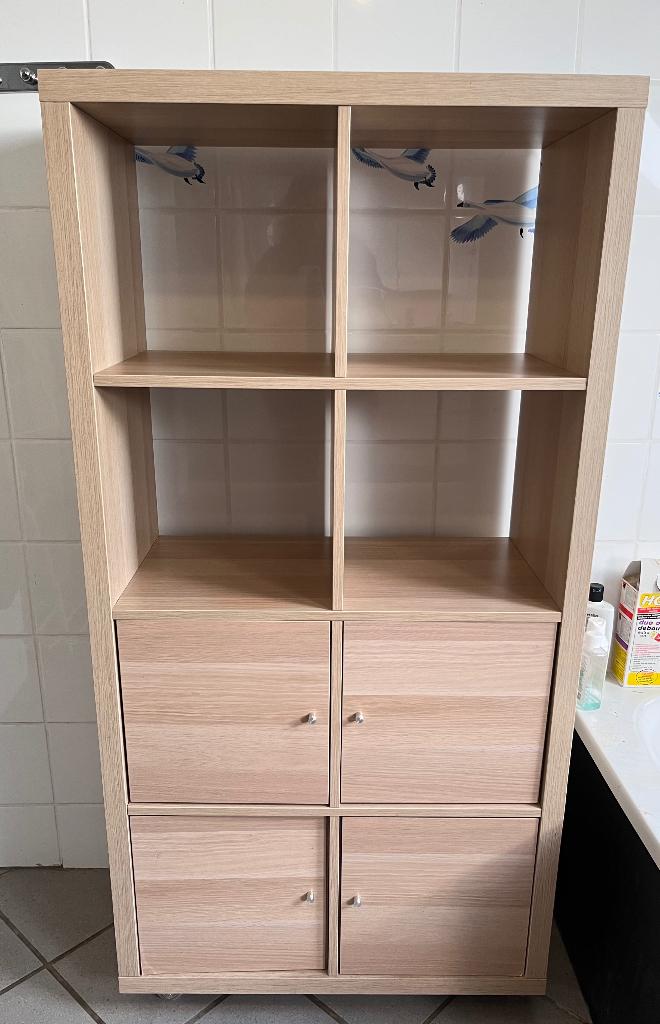 Étagère KALLAX à vendre, Avec porte(s), Moins de 150 cm, Comme neuf, Chêne