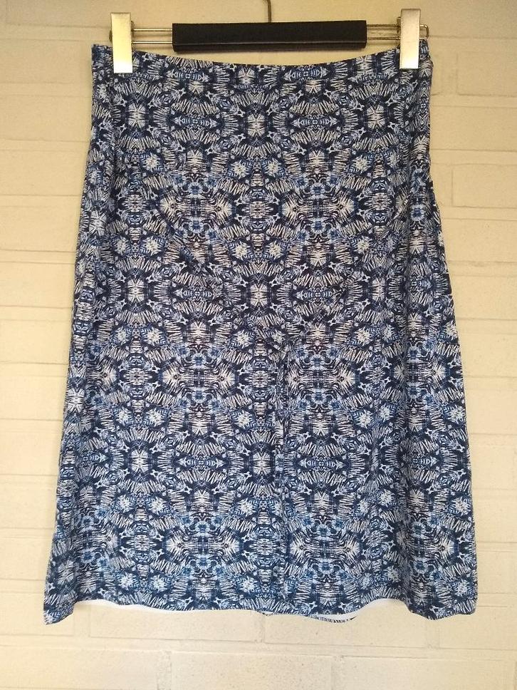 Rok + motief+koordje, Claude Arielle Couture, mt 42, gevoerd, Kleding | Dames, Rokken, Zo goed als nieuw, Maat 42/44 (L), Overige kleuren