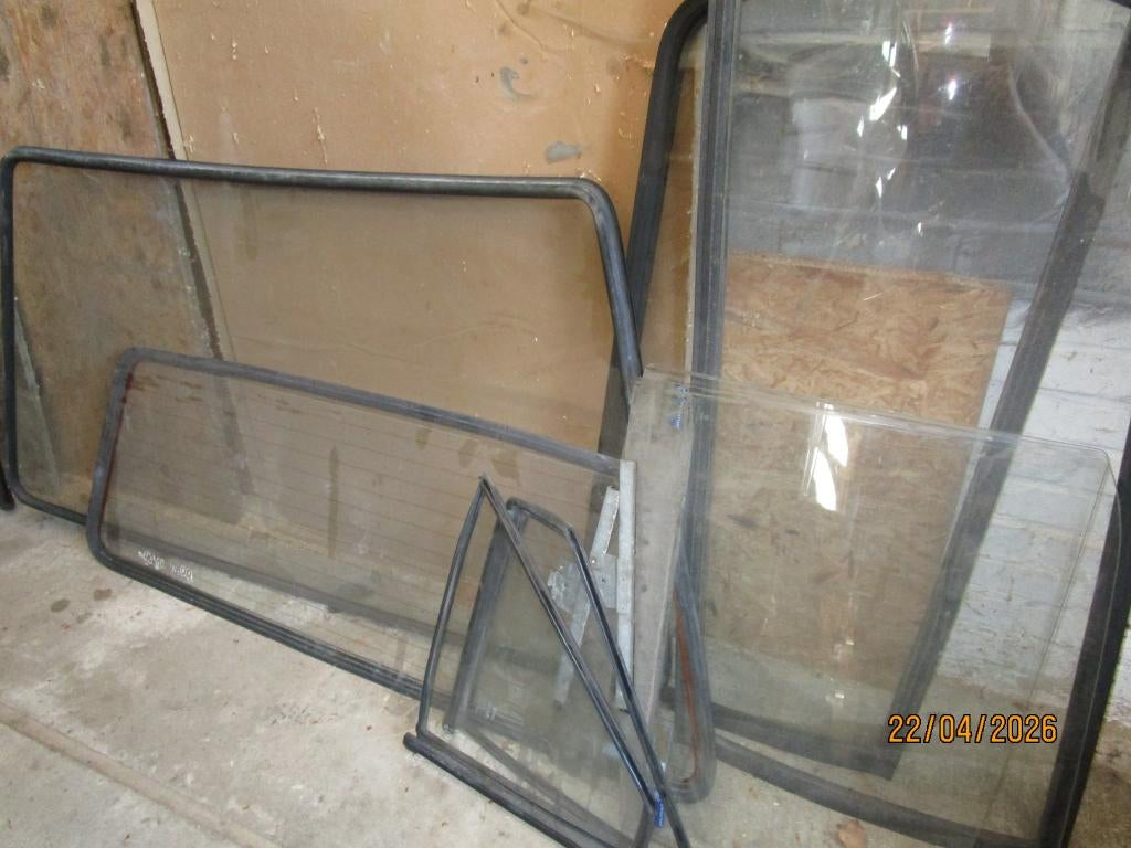 komplete set ruiten voor VW polo 2 steilheck 86c, Ophalen, Gebruikt