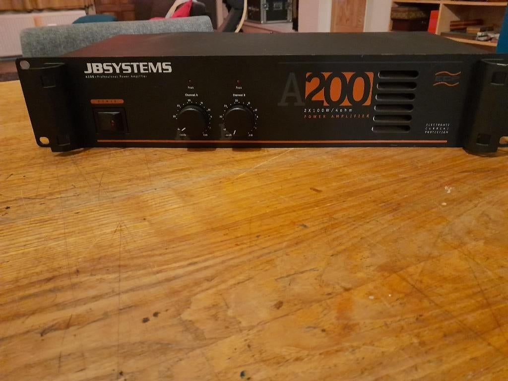 Professionele power amplifier JBSystems, Overige merken, Gebruikt, Ophalen of Verzenden, 120 watt of meer