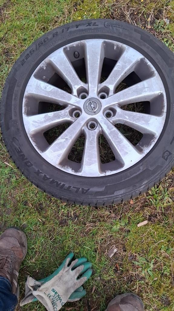 Autobanden met velgen, Auto-onderdelen, Banden en Velgen, Ophalen, Gebruikt, Banden en Velgen, 17 inch