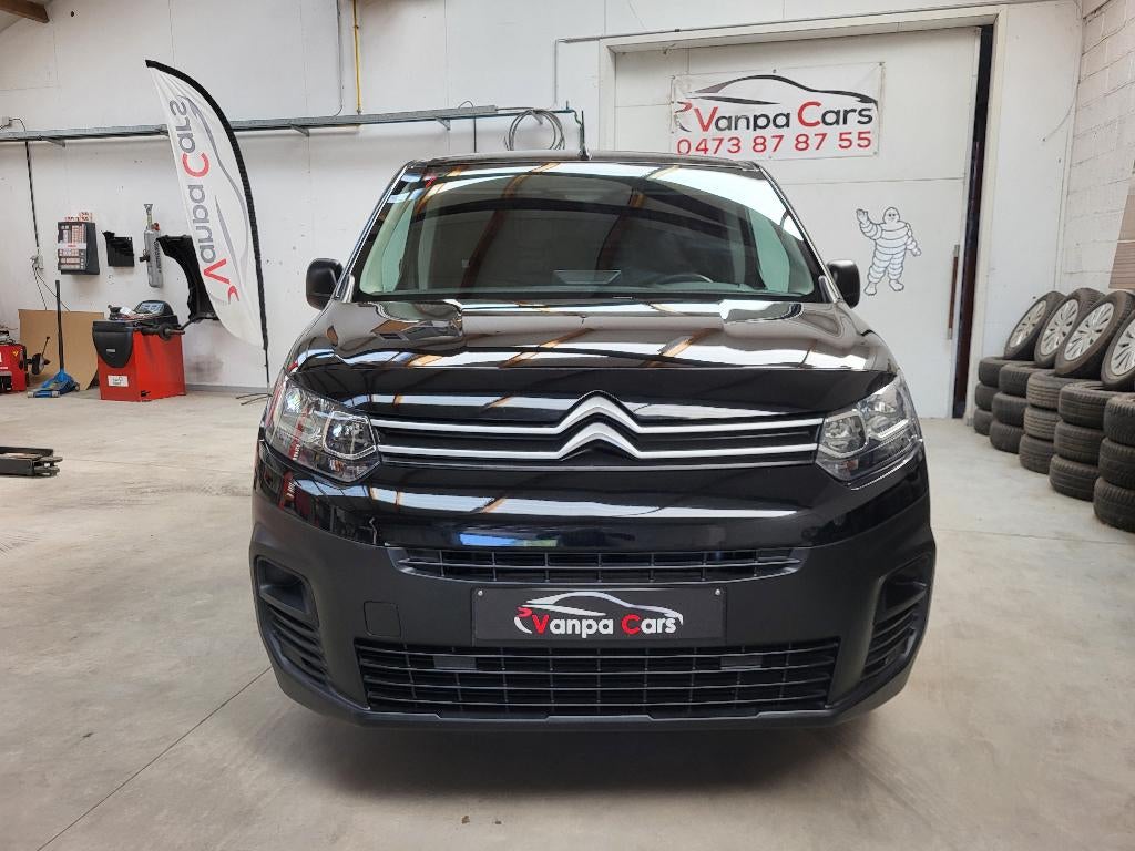9. Citroën Berlingo – Navi, CarPlay, Airco, 3 Zitplaatsen, Auto's, Testrit aan huis, Stof, 4 cilinders, Citroën