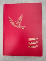 Rood postzegelalbum - 12 zwarte pagina's (leeg), met vogel, Postzegels en Munten, Verzenden, Verzamelalbum