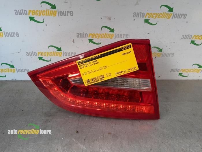 Feu arrière gauche d'un Audi A4, -, -, 3 mois de garantie, Audi