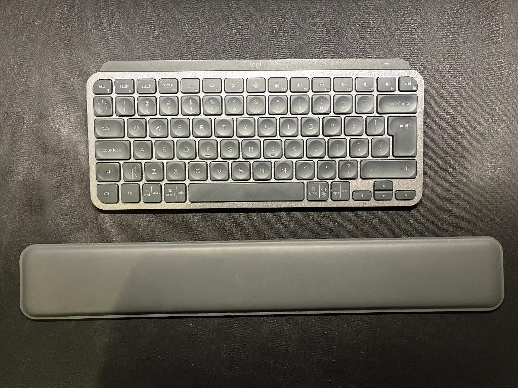 Logitech MX Keys Mini for Business toetsenbord QWERTY, Computers en Software, Gebruikt, Logitech G, Ophalen of Verzenden, Draadloos