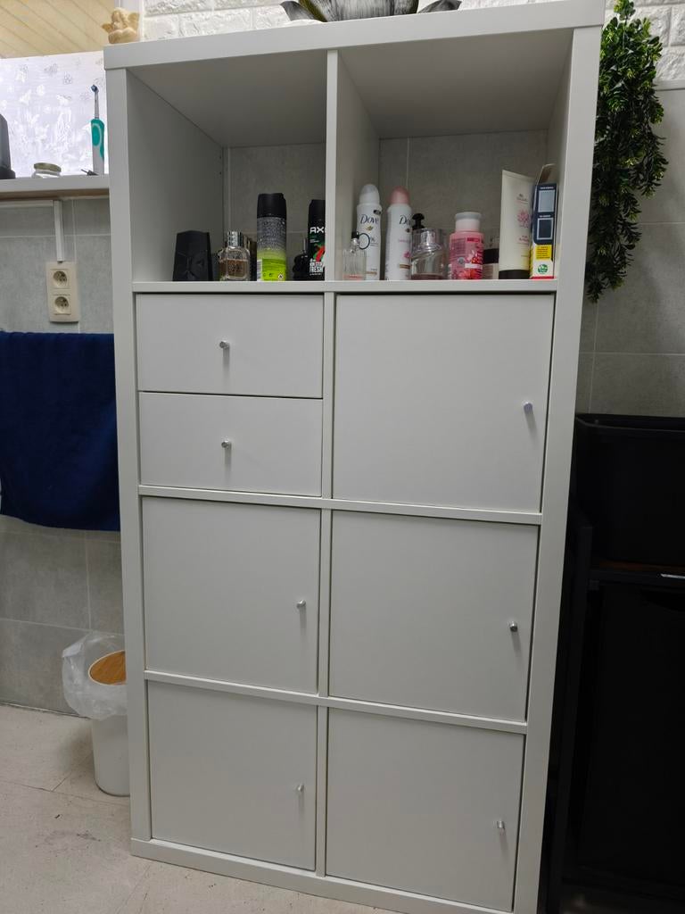 Kalax kast, Enlèvement