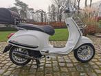 Vespa sprint sport 125iè abs.slechts 2400 KMS.bj 10-2015., Bedrijf, Sport, 125 cc, 11 kW of minder