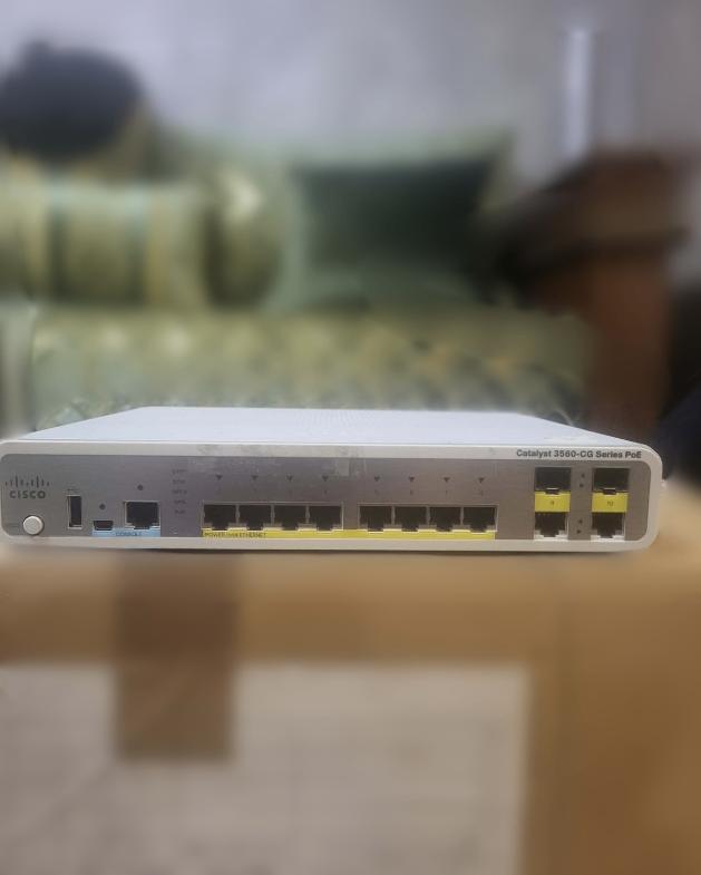 Cisco Catalyst 3560-CG PoE, Computers en Software, Netwerk switches, Ophalen of Verzenden