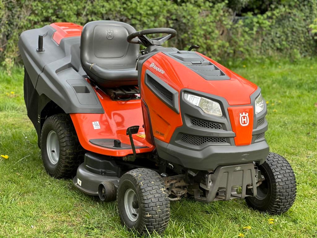 Husqvarna CTH 164T Startklaar + levering mogelijk, Tuin en Terras, Zitmaaiers, Zo goed als nieuw, 90 tot 120 cm, Elektrische starter