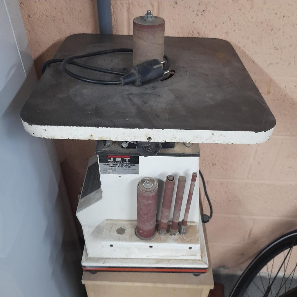 JET TOOLS Ponceuse oscillante d'établi, Enlèvement, Utilisé, Ponceuse circulaire