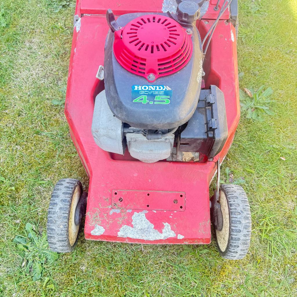 tracteur honda, en cours de travail, démarre immédiatement, Honda, Vitesses, Tondeuse rotative, Tondeuses à gazon à essence