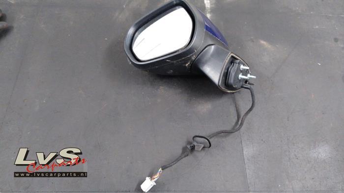 Rétroviseur extérieur gauche d'un Ford Fiesta, Autos : Pièces & Accessoires, Rétroviseurs, Ford, Utilisé, 3 mois de garantie, Enlèvement ou Envoi