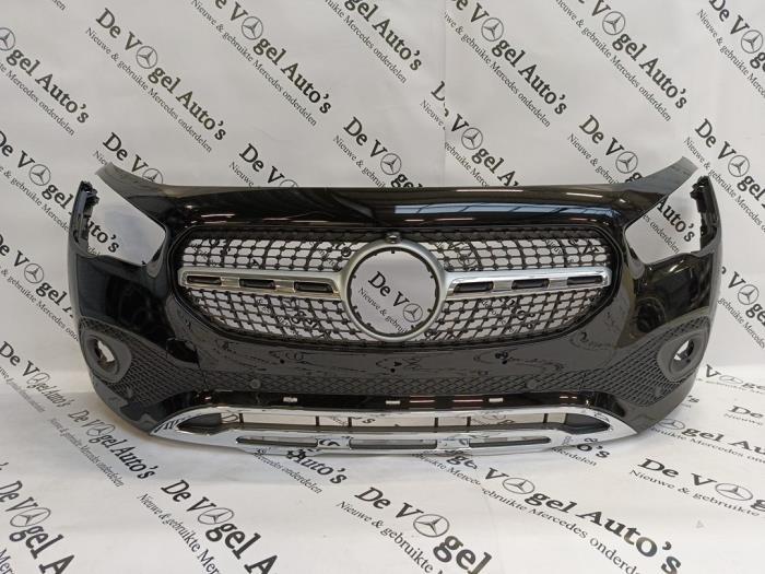Voorbumper van een Mercedes GLA (696), Gebruikt, -, Ophalen of Verzenden, Bumper