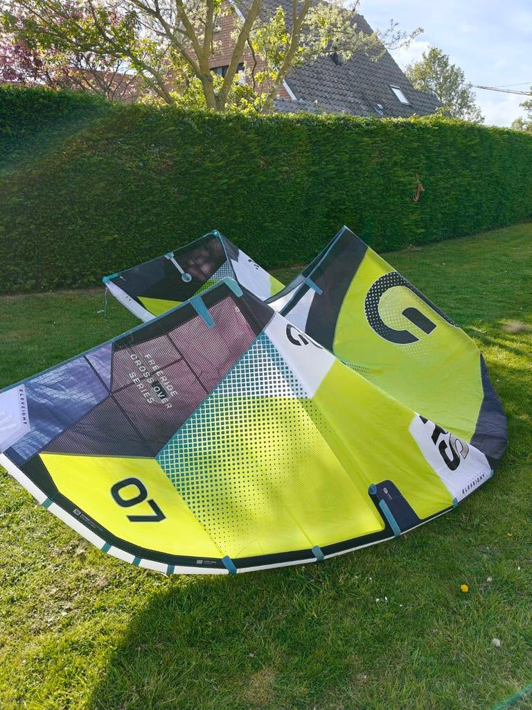 Onze cerfs-volants, planche, barre et aile, Enlèvement, Bar