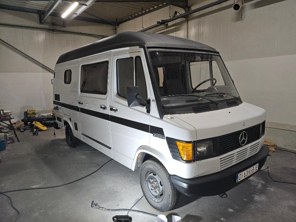 MOBILHOME, Caravans en Kamperen, Mobilhomes, Particulier, tot en met 2, Buscamper of Camperbus, Mercedes-Benz, Mercedes, 5 tot 6 meter
