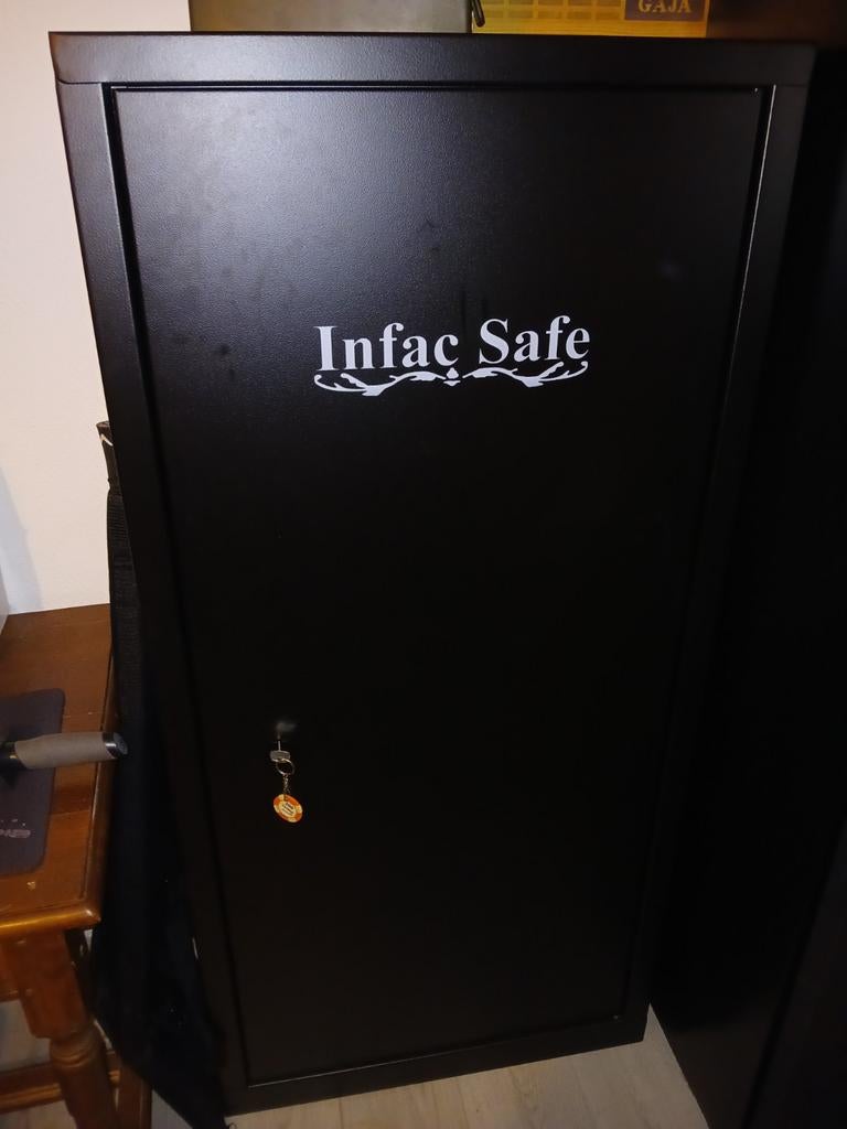 Coffre pour armes Infac Safe, Enlèvement, Comme neuf, Coffre-fort
