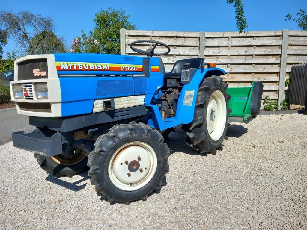 MITSUBISHI MT1601 MET KLEPELMAAIER IN TOPSTAAT, Ophalen