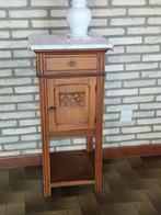 Antiek nachtkastje, Ophalen