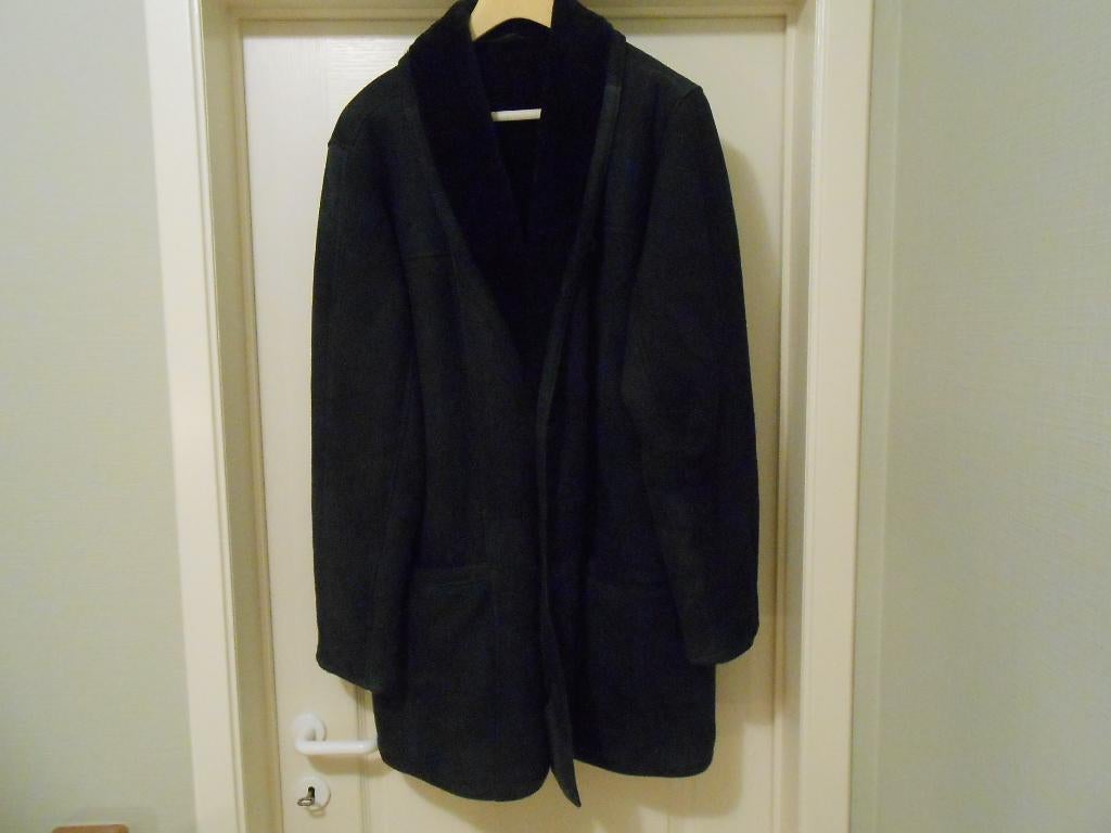 Nieuwe bontmantel voor heren, omgekeerd schaap maat large, Ophalen, Nieuw, Maat 52/54 (L), Blauw