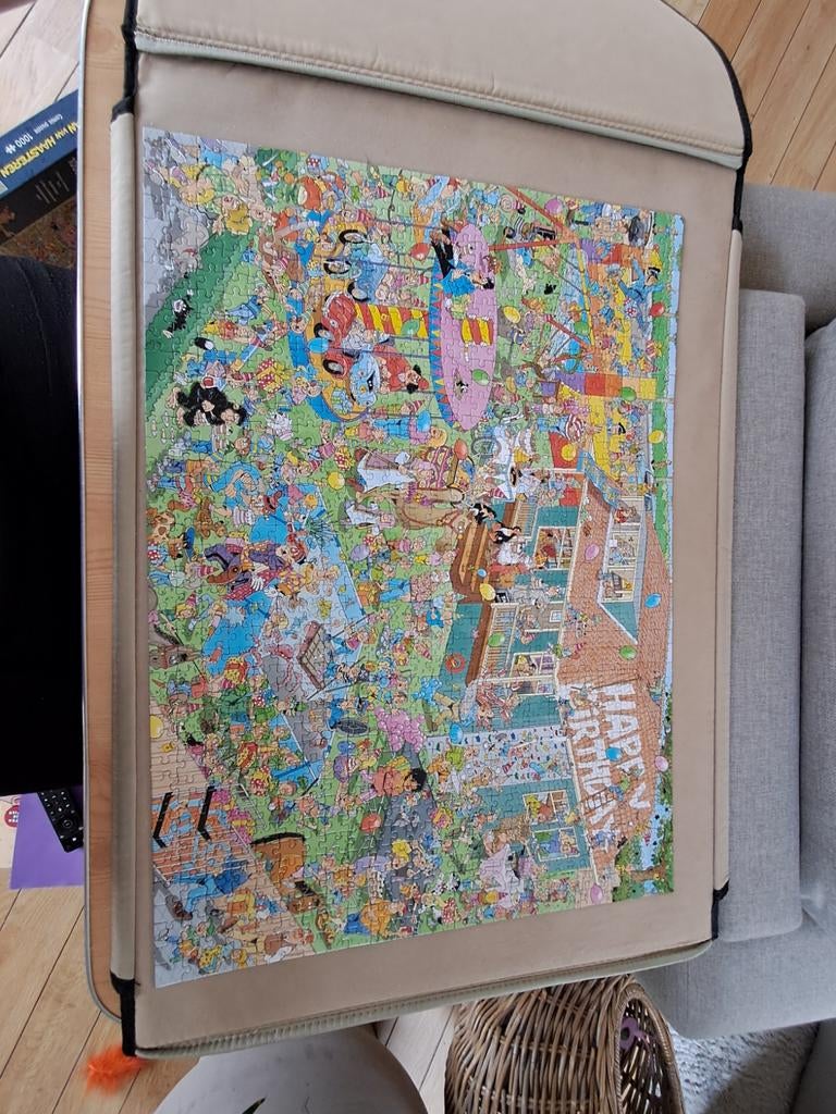 Puzzel: Jan Van Haasteren: kinderfeestje, Enlèvement, 500 à 1500 pièces, Comme neuf, Puzzle