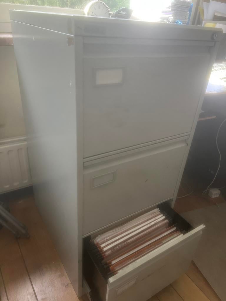 Metalen hangdossier kast, Huis en Inrichting, Kasten | Roldeurkasten en Archiefkasten, Ophalen, Zo goed als nieuw